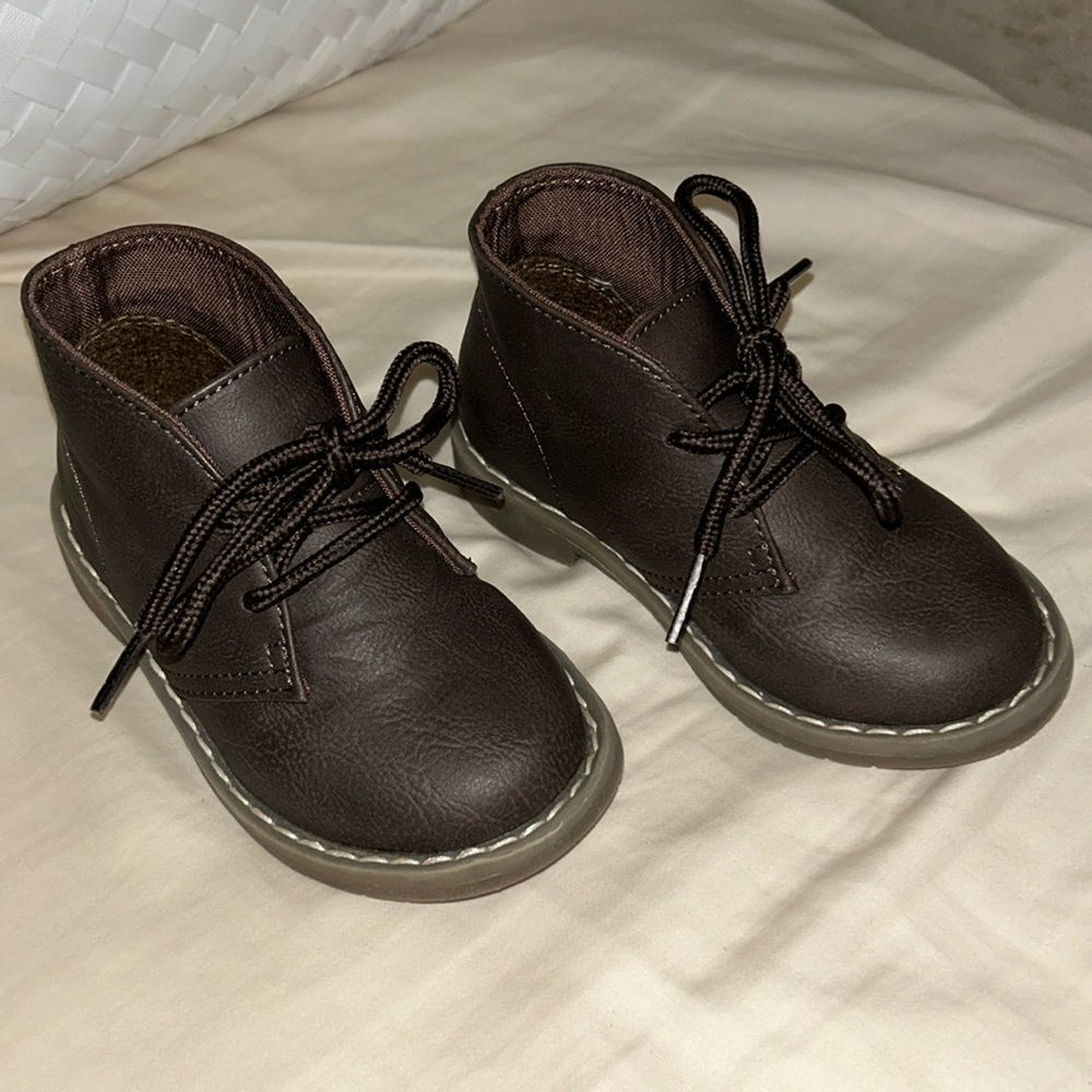 Toddler boy lace up boots